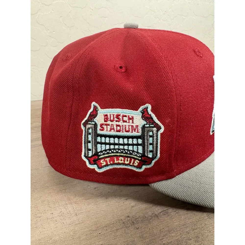 St Louis Cardinals Brick House Maroon New Era Fitted Men's‎ Cap Size 7 3/8- EUC